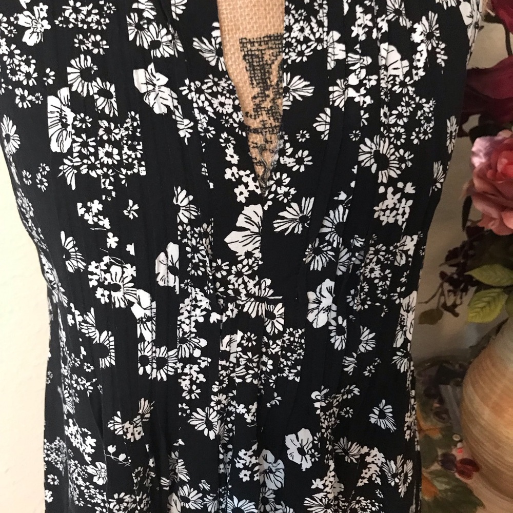 🌟Old Navy Dress🌟 - Picture 2 of 6